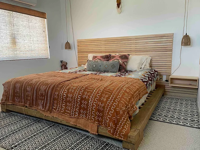 King bed