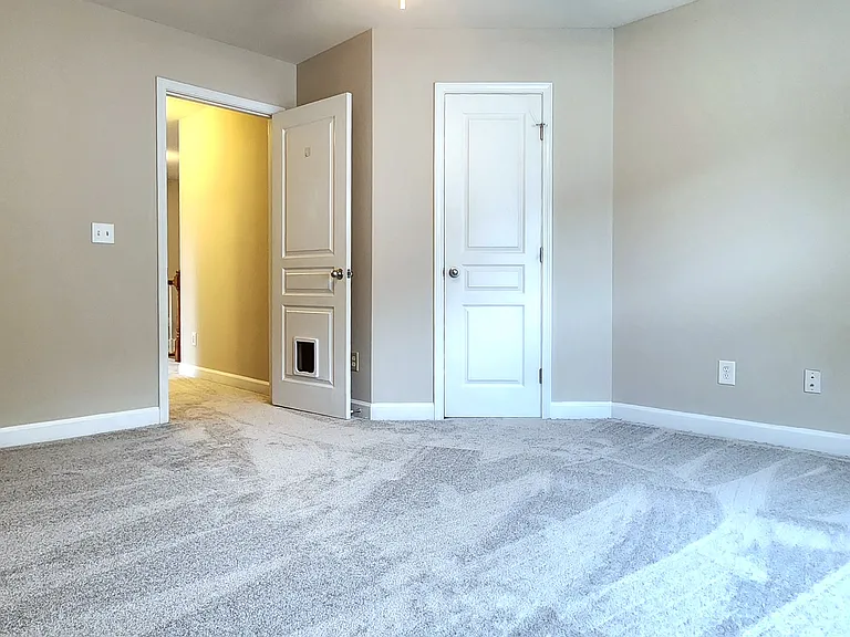 411 Five Pine Ct — Photo 21