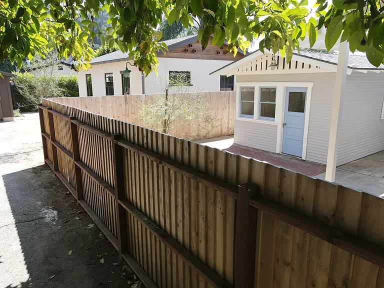 1966 Addison Way — Photo 6