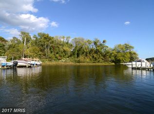 1548 Widows Mite Rd, Edgewater, MD 21037