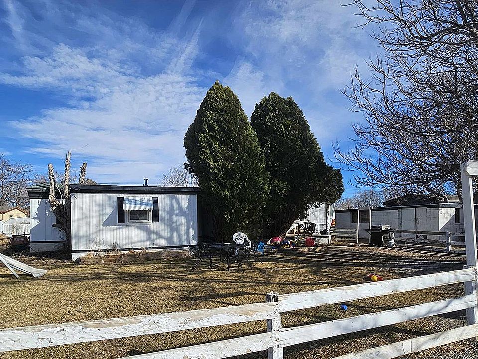 1st image of 194 Circle Ln