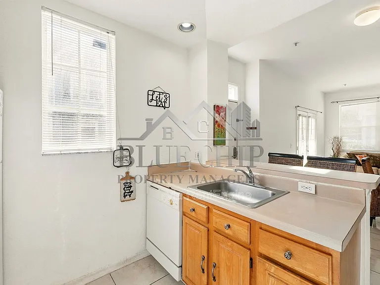 4005 Venetian Bay Dr #108 — Photo 18