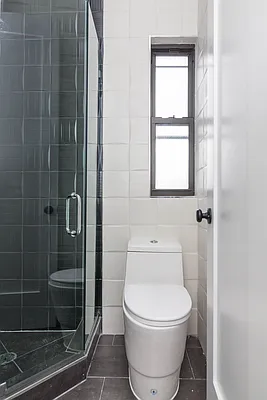 Rented by Nooklyn NYC LLC | media 17