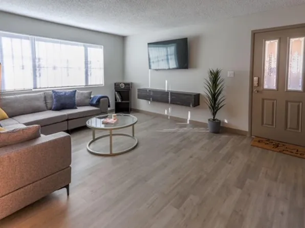 3851 Daisy St APT 11, Las Vegas, NV 89119
