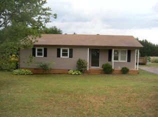 736 Windmill Hill Rd, Inman, SC 29349