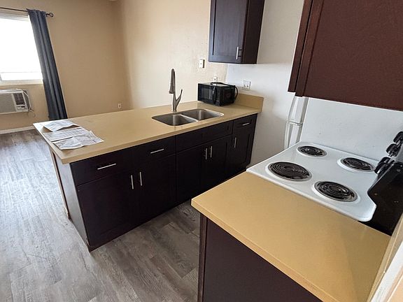 2nd image of 8805 Mira Mesa Blvd #7