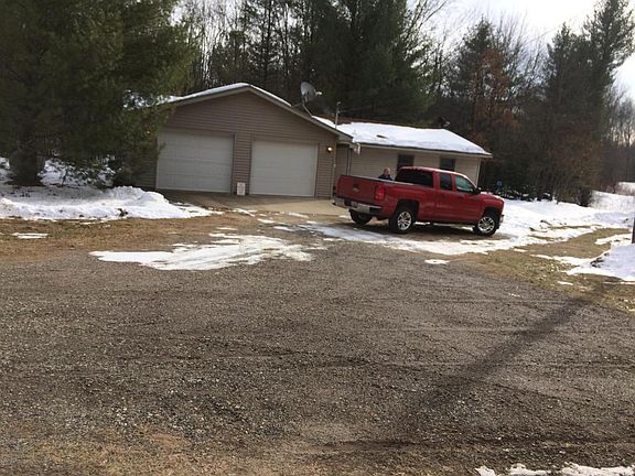 3rd image of 9607 S Cottonwood Ave