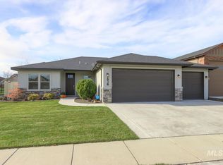 2938 E Imnaha Ct, Nampa, ID 83686