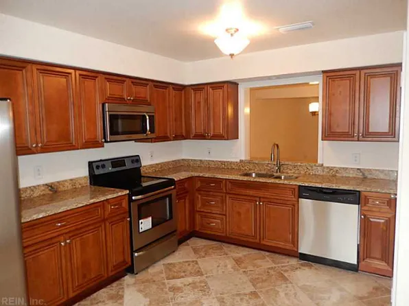 3923 Lantana Pl, Virginia Beach, VA 23456