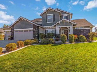 892 N Chastain Ln, Eagle, ID 83616