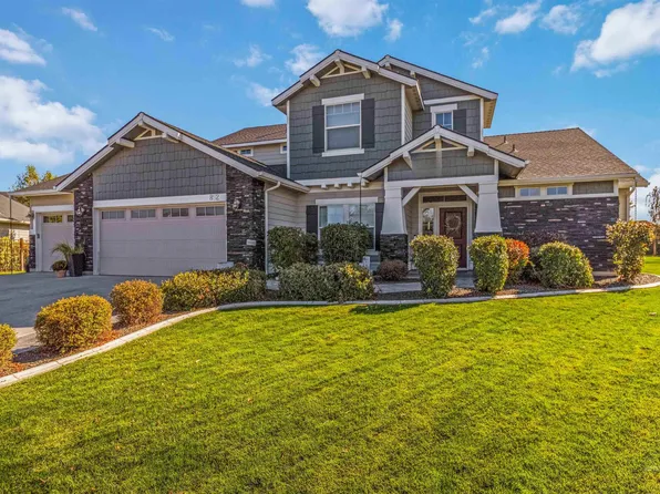 892 N Chastain Ln, Eagle, ID 83616