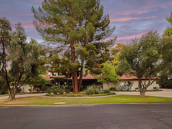 2nd image of 8225 N Golf Dr
