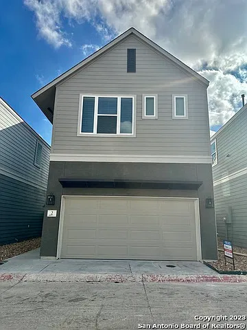 3 bed, 2.5 bath, 1623 sqft, $2,200 — Photo 1