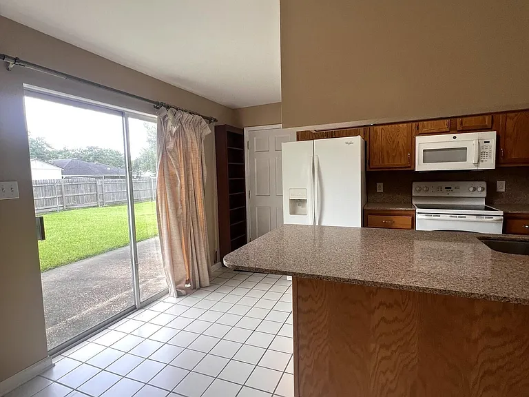 15309R Royal St — Photo 8