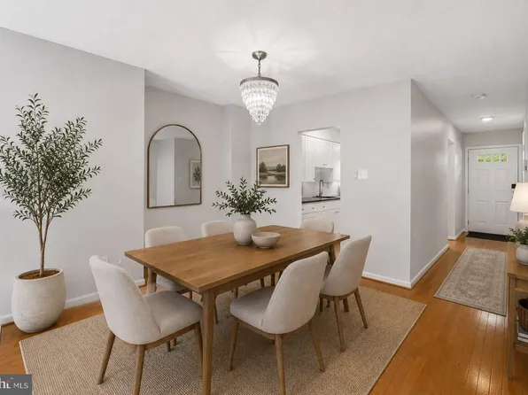 13945 Big Yankee Ln, Centreville, VA 20121