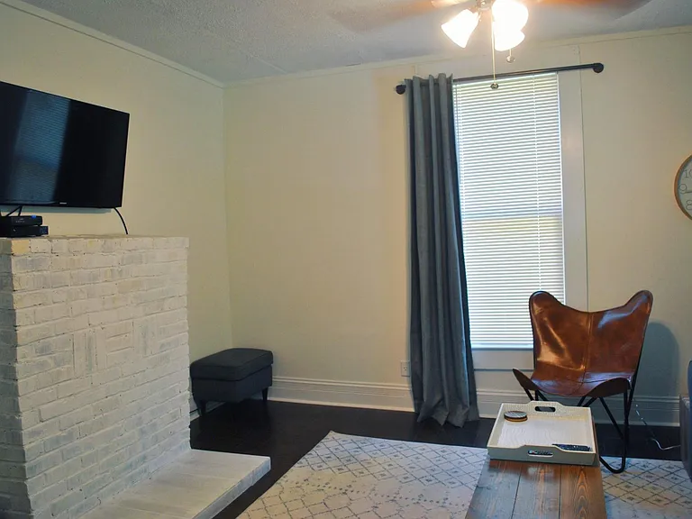 247 Arch St — Photo 12