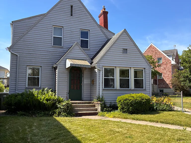 814 S Bend Ave — Photo 1