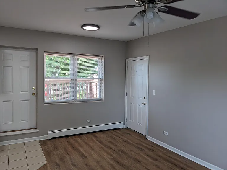 703 E Maple Ave #C — Photo 11