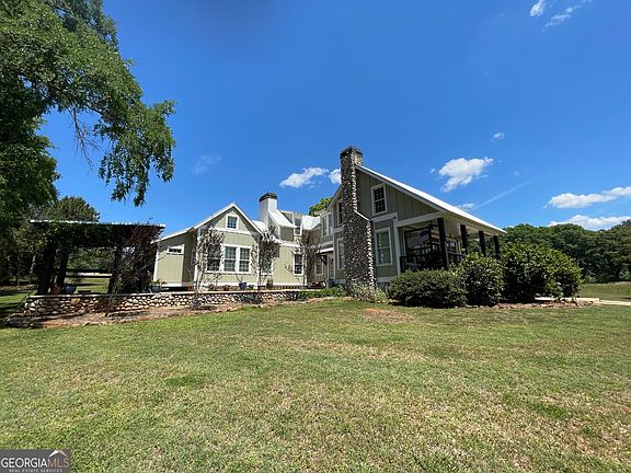 2nd image of 156 Lake Oglethorpe Dr