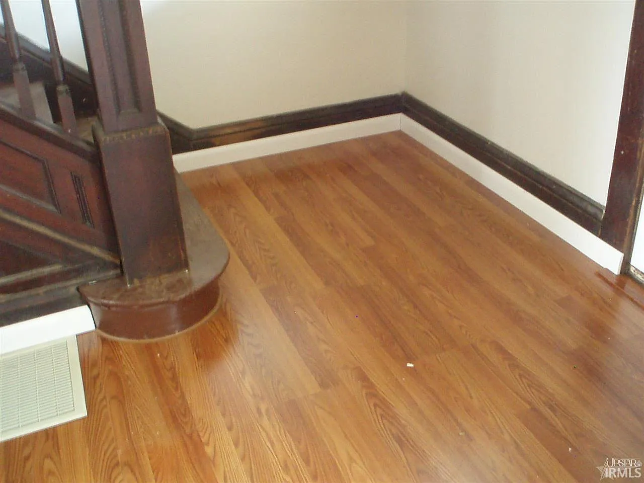 3 bed, 1.5 bath, 1444 sqft, $1,250 — Photo 2