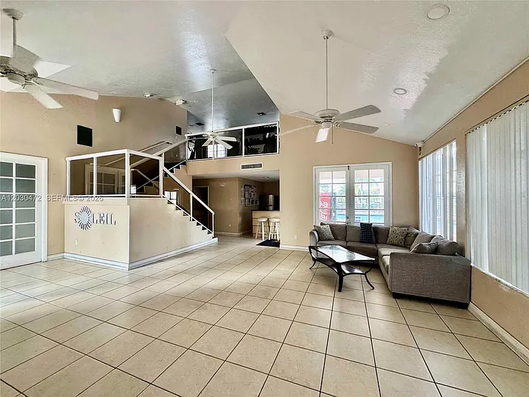 9711 Fontainebleau Blvd #D203 — Photo 36
