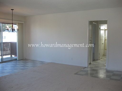 4th image of 3725 Vinton Ave