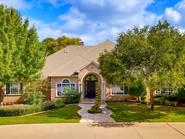 7012 Saucon Valley Dr, Fort Worth, TX 76132