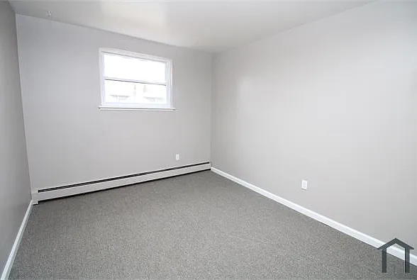902 E Sturgis St #10 — Photo 7