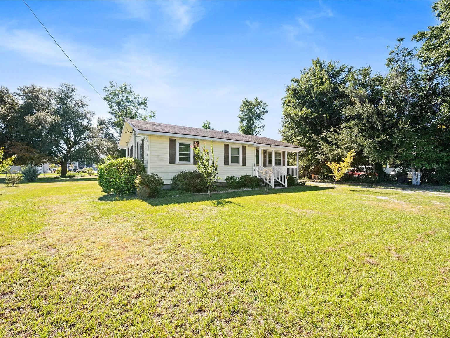 107 Loop Rd — Photo 2