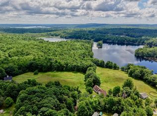 162 Jenness Pond Rd, Northwood, NH 03261