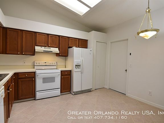 2nd image of 2506 Fabry Cir