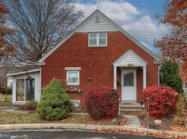 313 Oak Ct, Myerstown, PA 17067