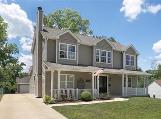 1523 Grant Ridge Ln, Saint Louis, MO 63126