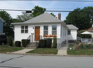 52 Middle St, Lincoln, RI 02865