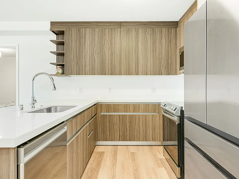 1500 Rycroft St #402 — Photo 1