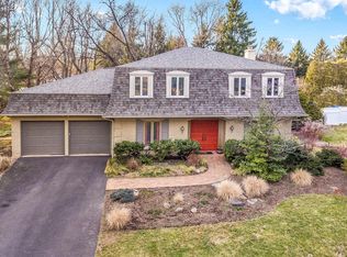 1714 Farmview Rd, Maple Glen, PA 19002