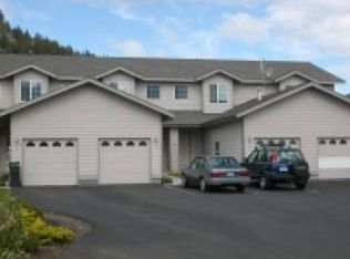 1944 NE Sams Loop APT 2, Bend, OR 97701