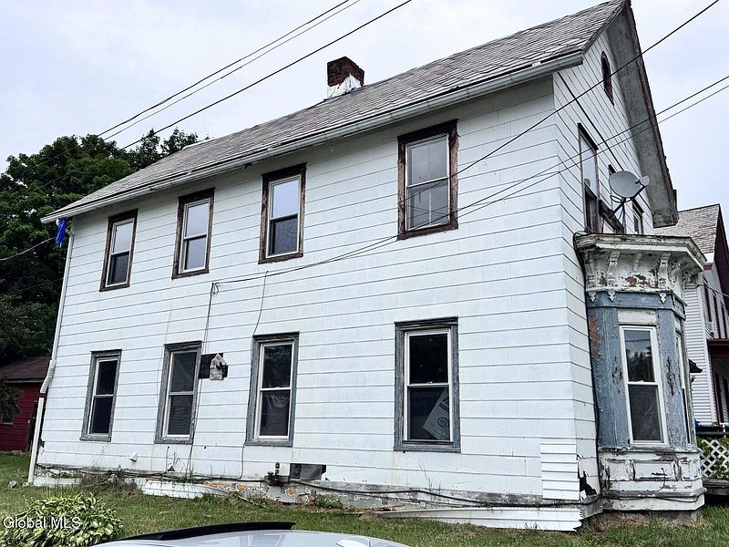4th image of 57 Center Street