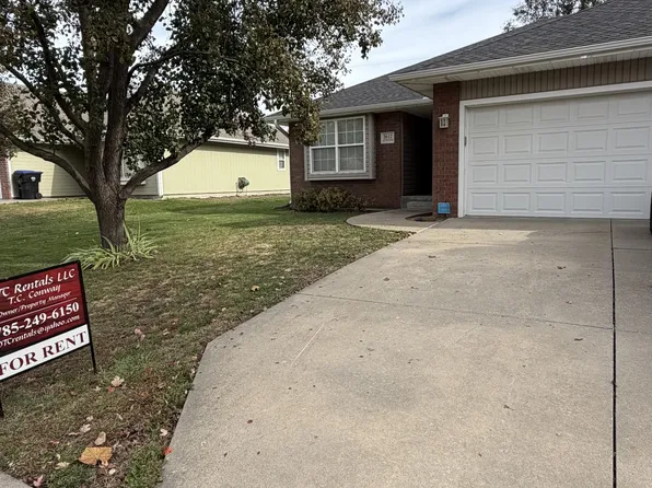 3612 SW Atwood Ave #1, Topeka, KS 66614