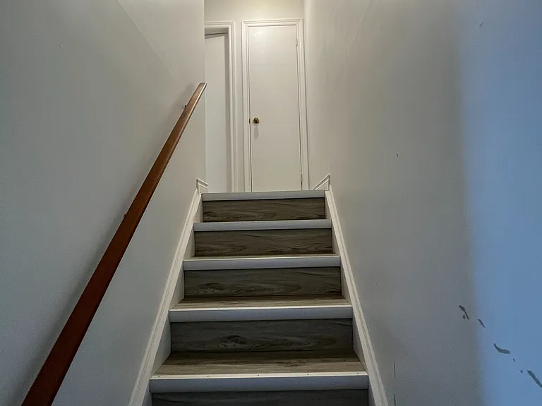 24 Eddy Ave #D — Photo 7