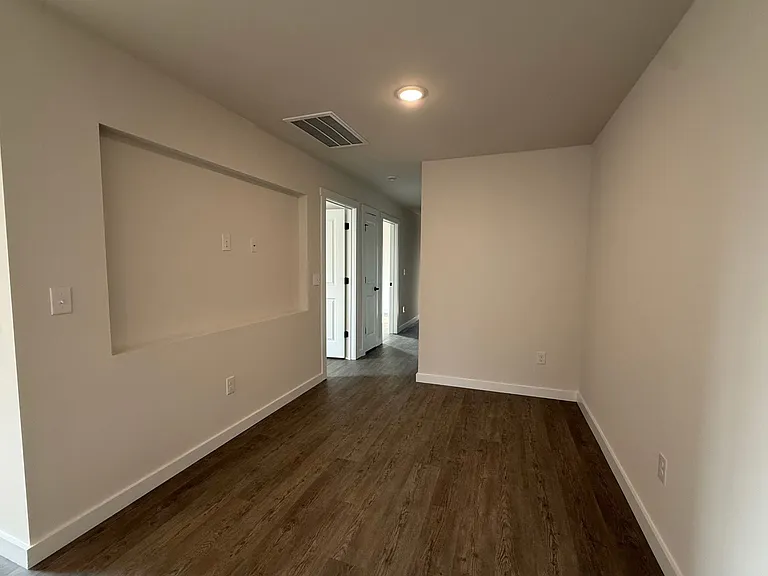 415 F Ave SE — Photo 9
