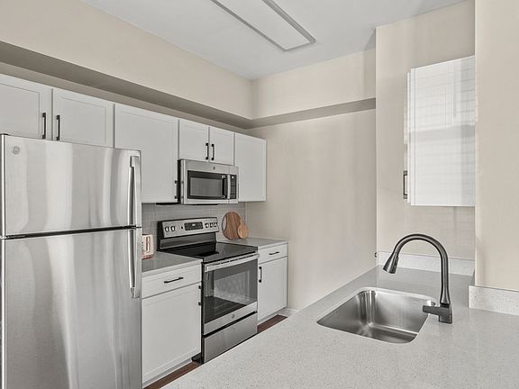 2nd image of 1700 University Blvd APT 711