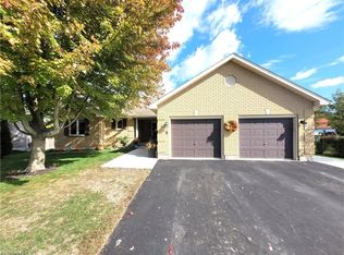 8 Simon Ct, Norfolk County, ON N0E 1Y0