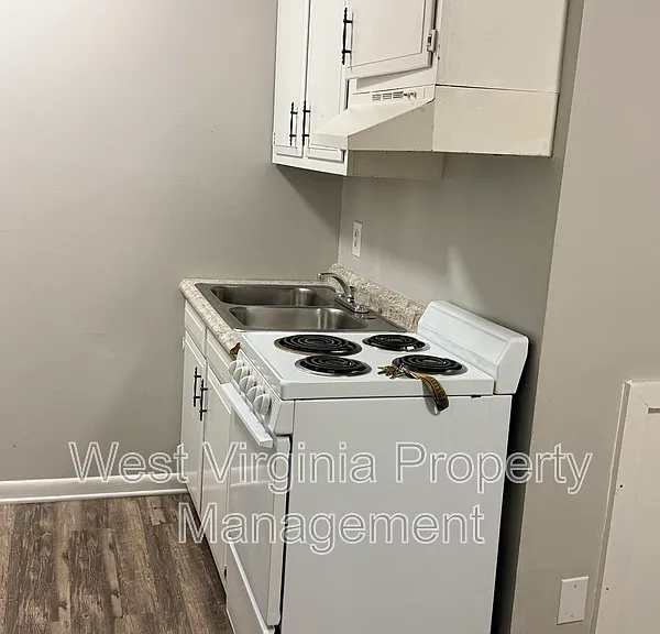 852 Mercer St #3 — Photo 3