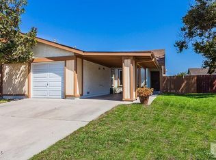 5379 Hidalgo St, Camarillo, CA 93012