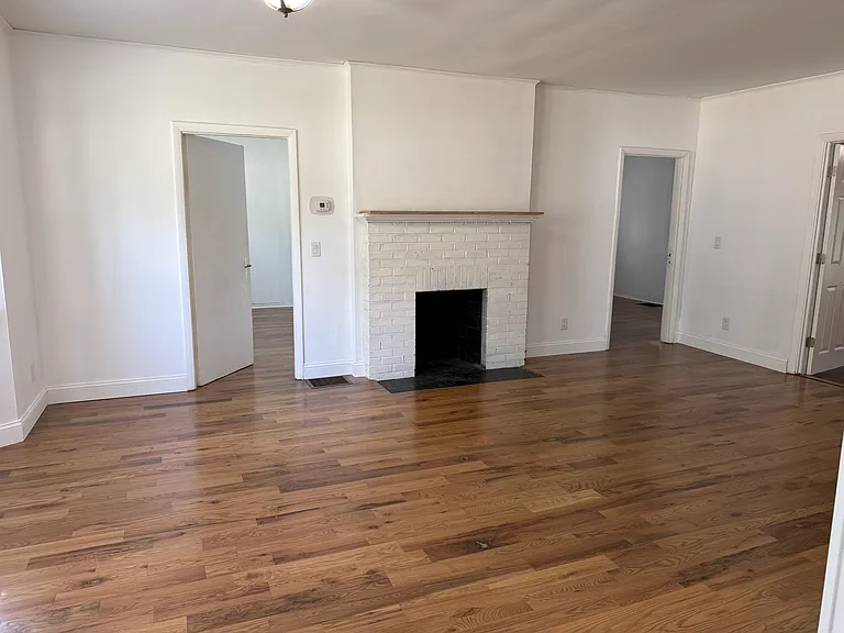 109 Buist Ave — Photo 7