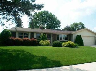 309 Kay Dr, Waunakee, WI 53597