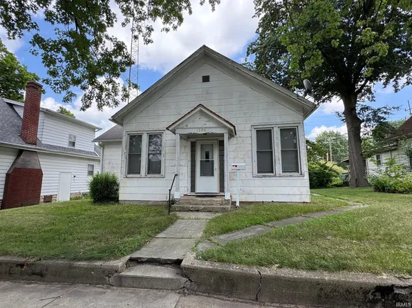1209 Madison St, Rochester, IN 46975