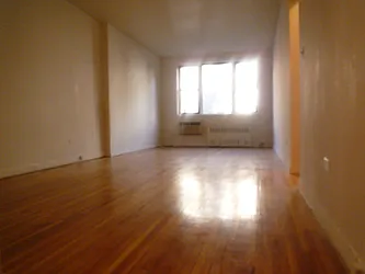Rented by DSA Realty Midtown West