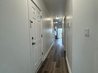 206 N California Ave APT 3, Chicago, IL 60612